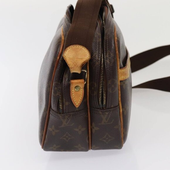 LOUIS VUITTON Monogram Reporter PM Shoulder Bag - Picture 4 of 16